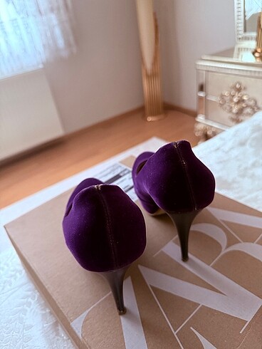 Kadife mor klasik ayakkabi - Görsel 3
