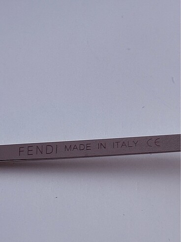 Fendi  buyuk gozluk - Görsel 2