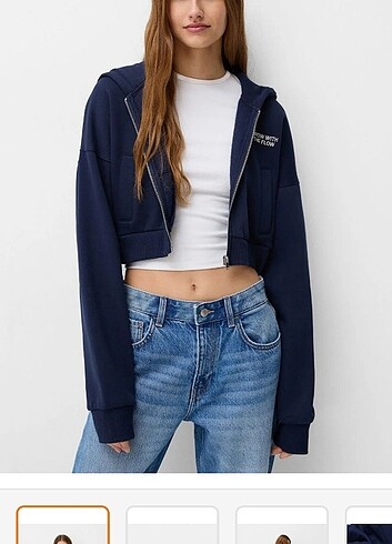 Bershka crop sweatshirt kapşonlu