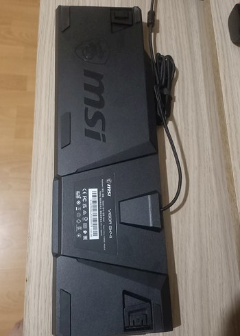 Beden Renk MSI Siyah Kablolu Mekanik Klavye