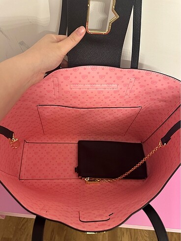 Beden Chiara ferragni büyük boy çanta