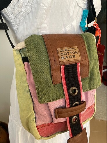 Beden Old Cotton Cargo yeni etiketli askılı çapraz çanta