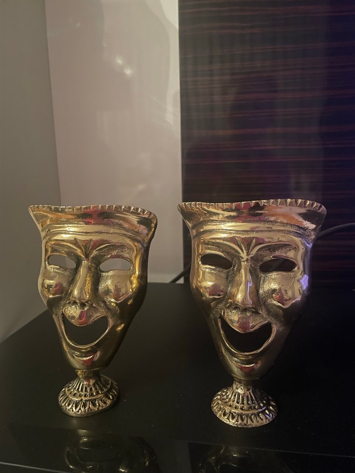 Altın Renkli Mask Figürinleri - Görsel 2