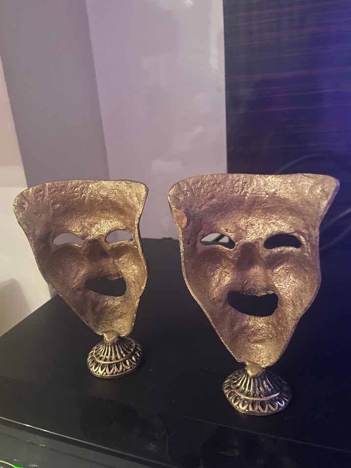 Altın Renkli Mask Figürinleri - Görsel 5