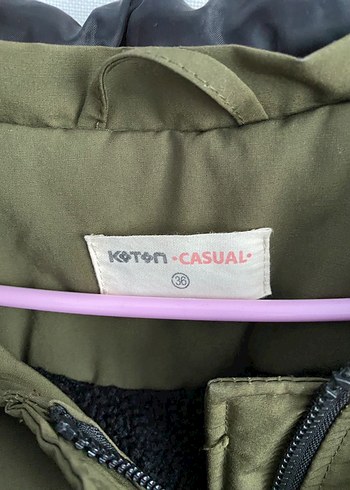 Kürklü Kapüşonlu Uzun Kadın Mont - Görsel 4