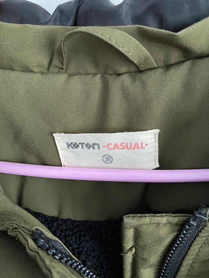 Kürklü Kapüşonlu Uzun Kadın Mont - Görsel 4