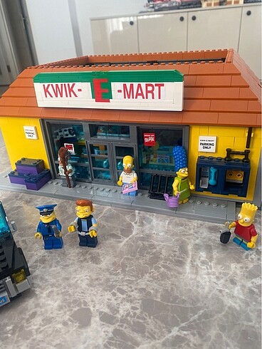  Beden Simpsons market lego