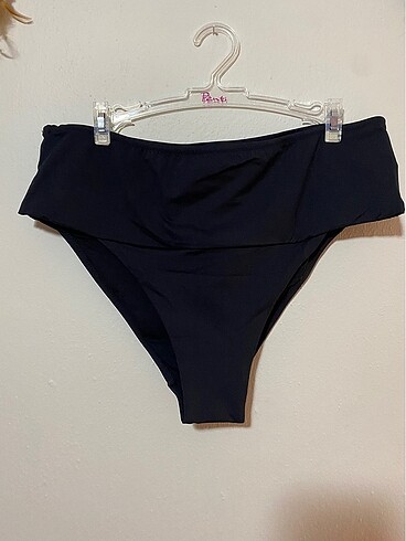 42 Beden siyah Renk Siyah bikini altı