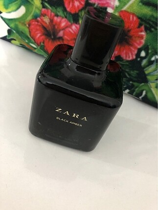 Zara black amber parfüm