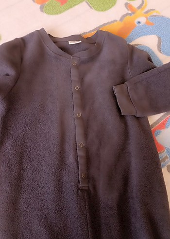 Gri Erkek Çocuk Düğmeli Uzun Kollu Pijama - Görsel 2