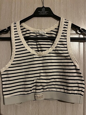PULL&BEAR crop