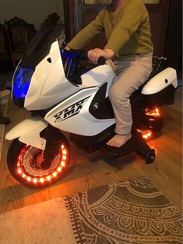  Beden Akülü motor