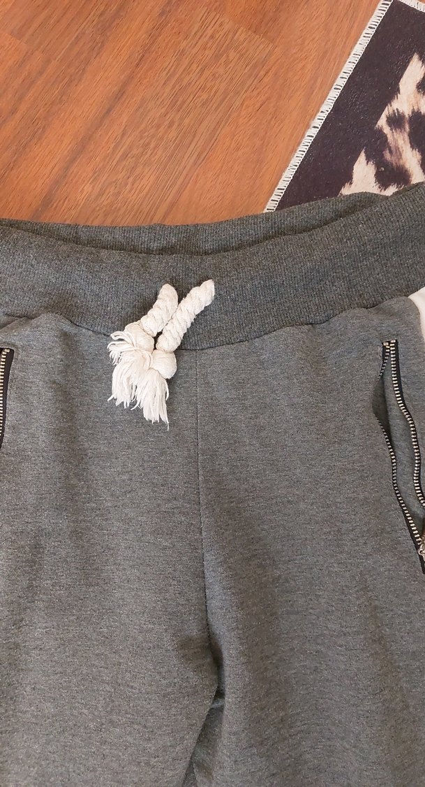 Gri Fermuarlı Rahat Kesim Eşofman - Görsel 4