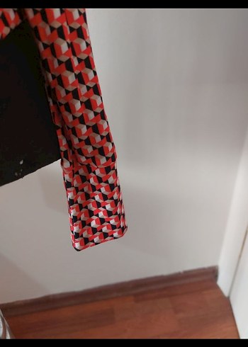 DESENLİ SATEN Kadın Bluz - Görsel 6