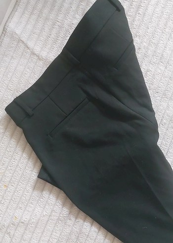 Siyah Mini Kadın Bermuda KUMAŞ ŞORT - Görsel 3