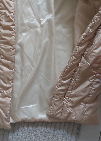 Bej Kolsuz Kadın Yelek - Görsel 4