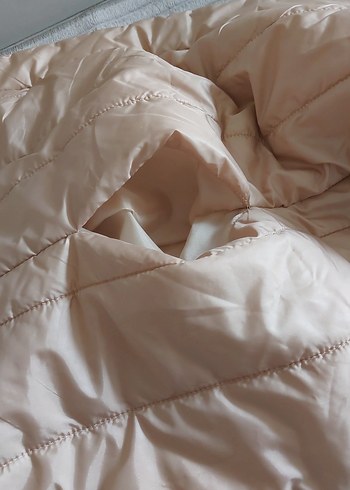 Bej Kolsuz Kadın Yelek - Görsel 5