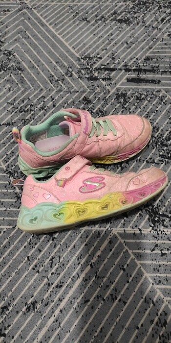 35 Beden Pembe Skechers