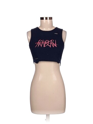 Twist T-shirt %70 İndirimli.
