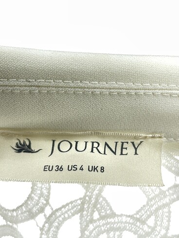 36 Beden beyaz Renk Journey Ceket %70 İndirimli.