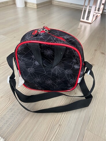 Spıderman beslenme çantası - Görsel 6