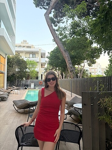 Kırmızı Zara elbise