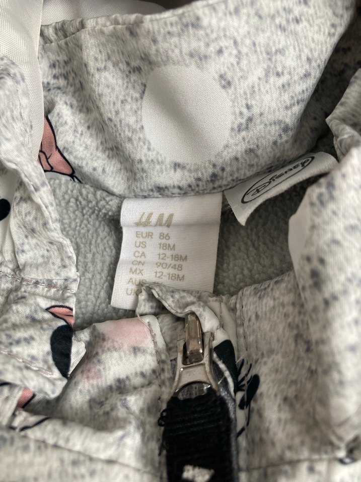 Kız Çocuk Gri Minnie Kapüşonlu Yağmurluk - Görsel 2