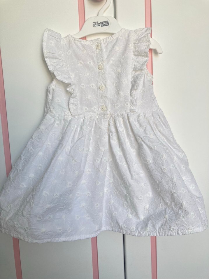 Kız Çocuk Beyaz Nakışlı Fırfırlı Elbise - Görsel 2