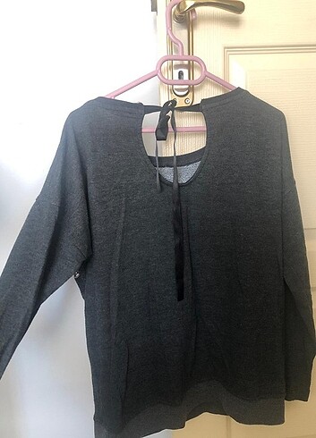 Zara Sırtı kurdele bağlama detaylı