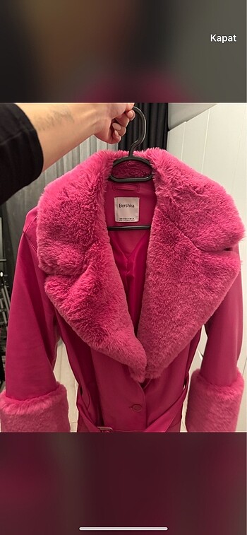 m Beden Bershka pembe kaban