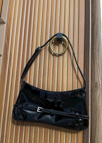 Parlak Siyah Yılan Desenli Deri Kadın Çanta - Görsel 2