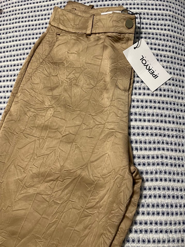 Düğmeli Parlak Kahverengi Kadın Saten Pantolon - Görsel 2