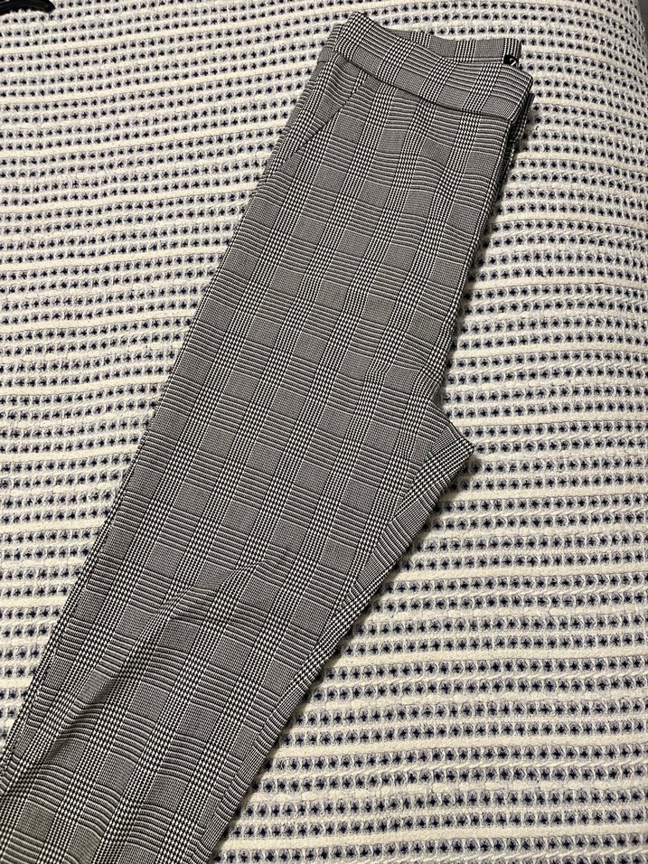 Gri Kareli Pilili Kadın Kumaş Pantolon - Görsel 2