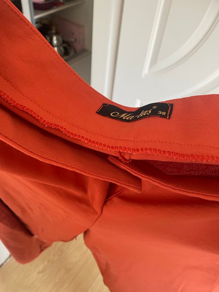 Düğmeli, Uzun Kollu Kırmızı Kadın Gömlek - Görsel 5