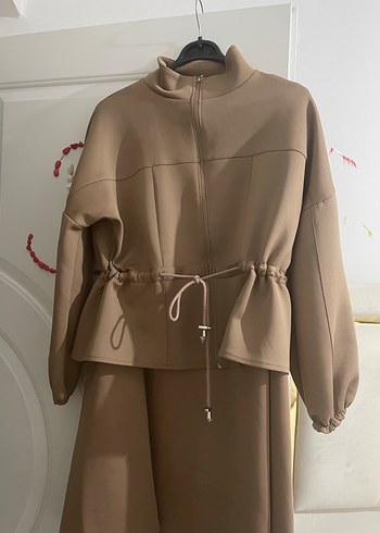 Uzun Koyu Renkli Kadın Elbise - Görsel 2