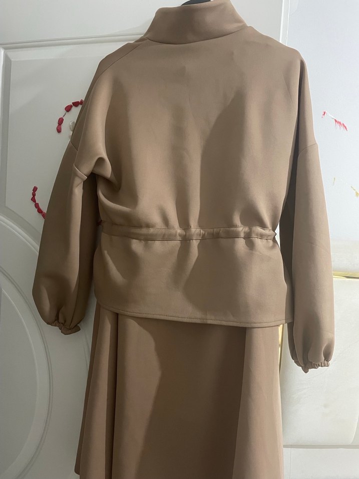 Uzun Koyu Renkli Kadın Elbise - Görsel 3