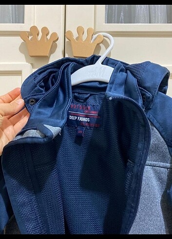 Yağmurluk yurtdışı ürünüdür  - Görsel 3