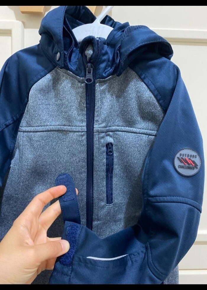 Yağmurluk yurtdışı ürünüdür  - Görsel 2