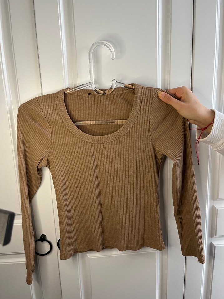 Bej Uzun Kollu Kadın Bluz - Görsel 3