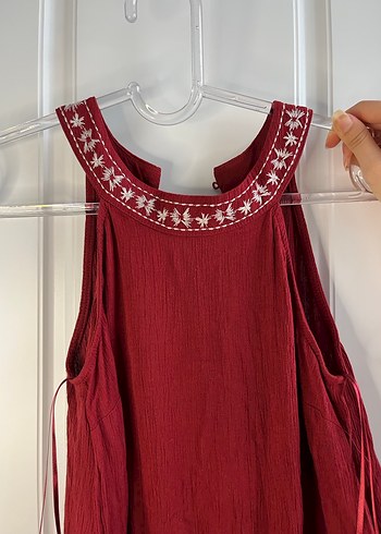 Bordo Nakışlı Yüksek Yakalı Uzun Elbise - Görsel 3