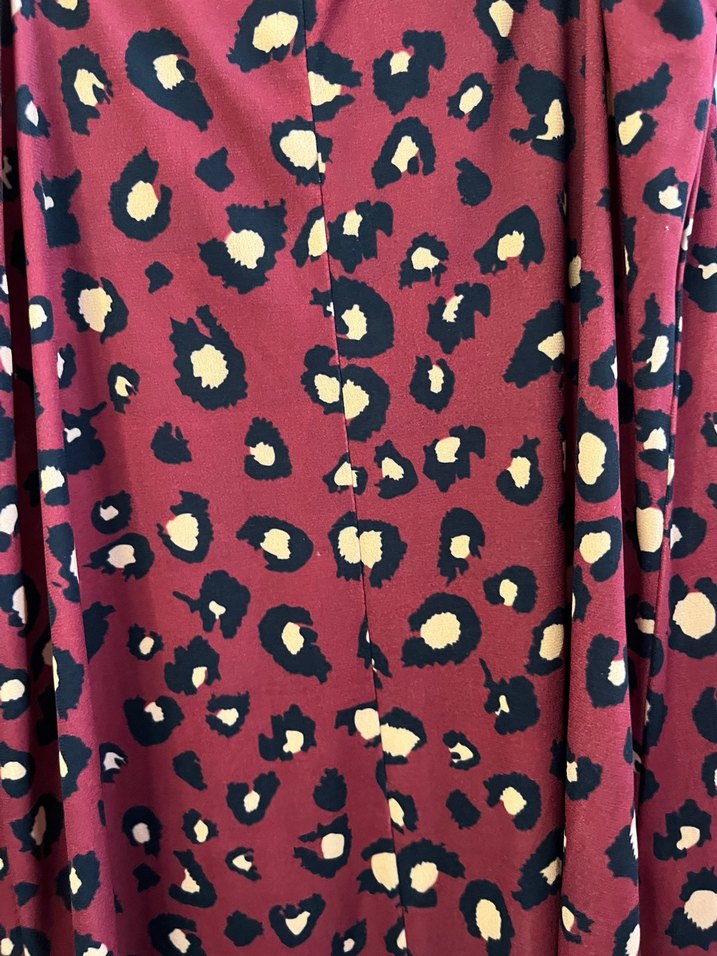 Kırmızı V Yakalı Uzun Kadın Elbise - Görsel 4