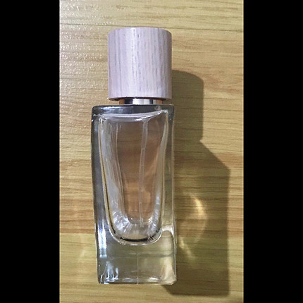 Kadın parfümü