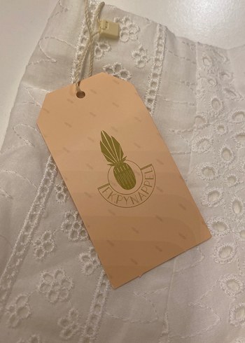 xs Beden İşlemeli Beyaz Etek
