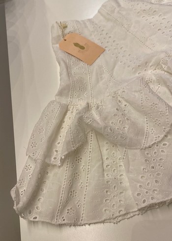 Zara İşlemeli Beyaz Etek