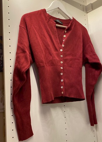 Bordo Düğmeli Hırka