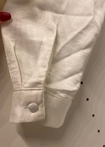 xs Beden Zara Düğmeli Beyaz Gömlek