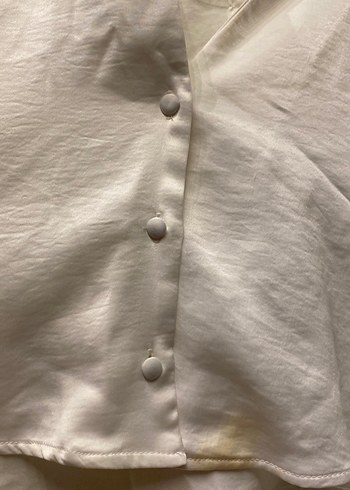 xs Beden beyaz Renk Zara Düğmeli Beyaz Gömlek