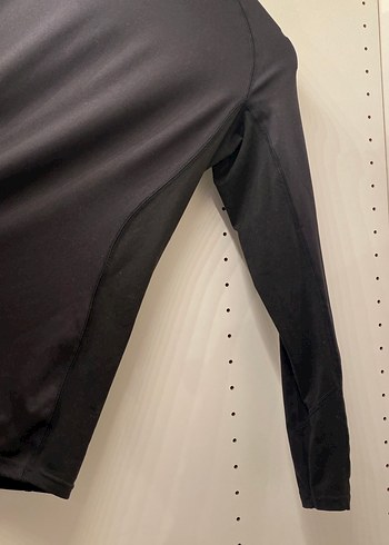 Siyah Spor Üstü - Görsel 4