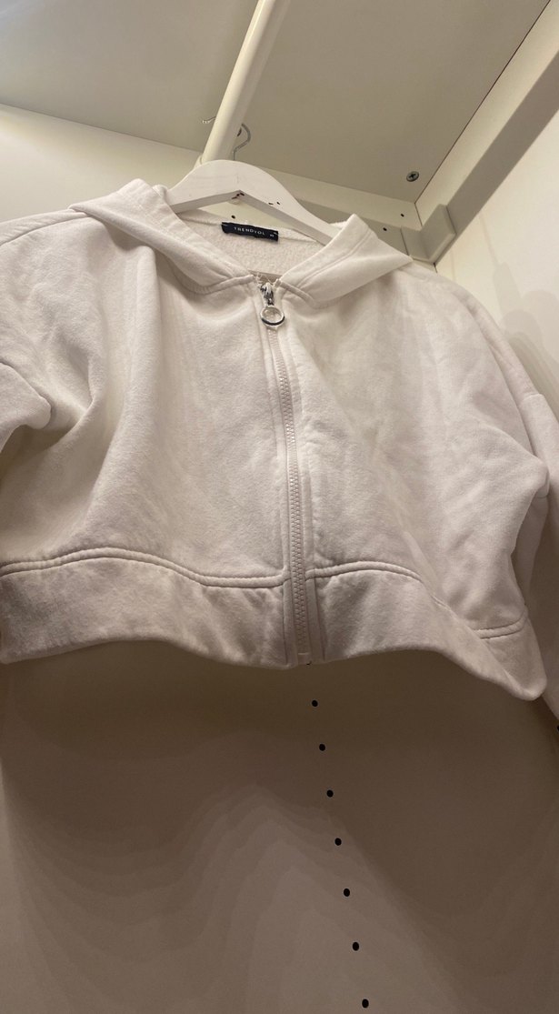 Beyaz Fermuarlı Ceket - Görsel 2