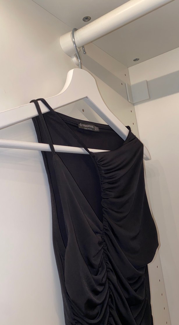 Siyah Dekolteli Büstiyer - Görsel 2